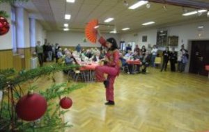      DEMONSTRATION  DE FIN D'ANNEE