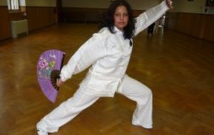 STAGE DE QI GONG  ET L'EVENTAIL AVEC LINDER SALIHA